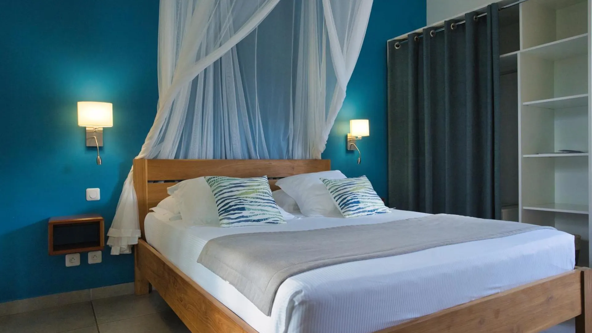 Hotel & Villa Le Cocotel Saint-Francois  4*, Saint-Francois (Grande-Terre)