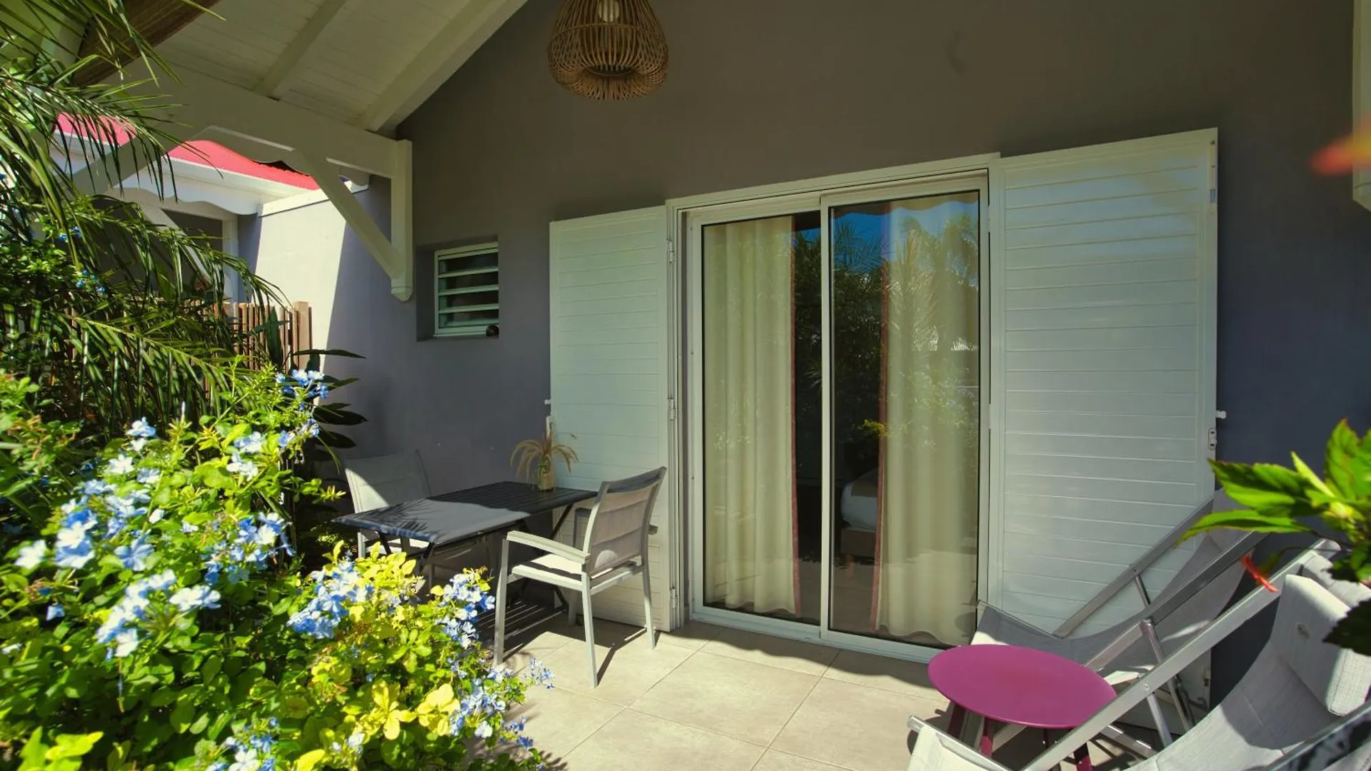 Hotel Hôtel&Villa Le Cocotel Saint-Francois